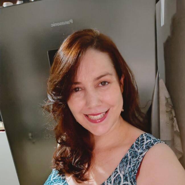 Babá em Cotia: Vera