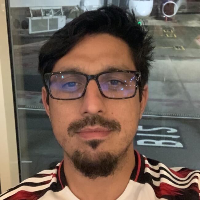 Emprego de babá em Blumenau: Paulo