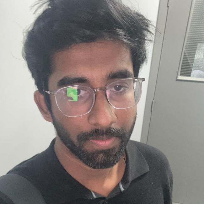 Niñera en Peterborough: Dhanush