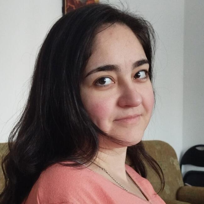 Babysitter in Bucharest: Delia Mihaela