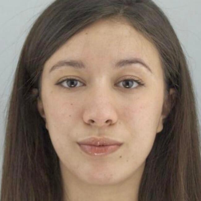 Babysitter in Nancy: Hajar