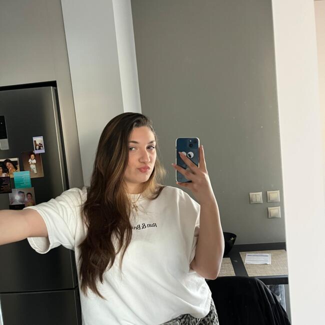 Babysitter in Kozani: Στελίνα