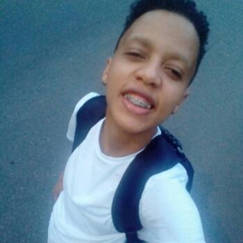 Babá em Nova Iguaçu: Valquiria