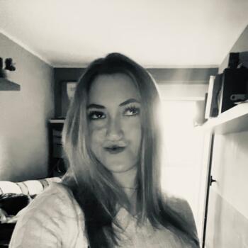 Canguro en Zaragoza: Yemira