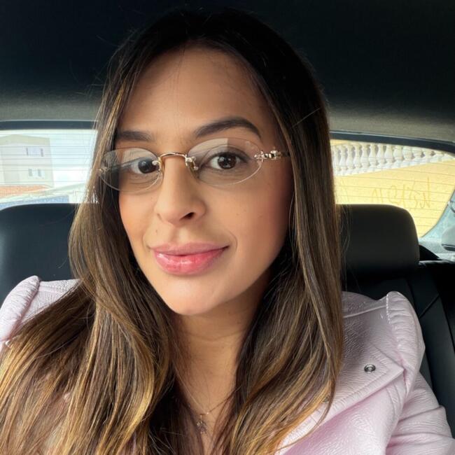 Babysitting job in Campinas: Larissa