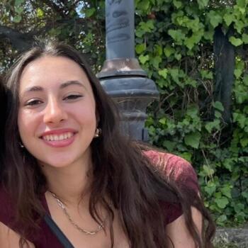 Babysitter in Milan: Elena