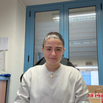 Babysitter in La Ciotat: Enola