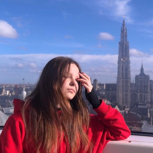 Babysitter in Leuven: Veronika