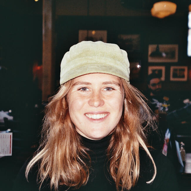 Babysitter in London: Mary Coulton