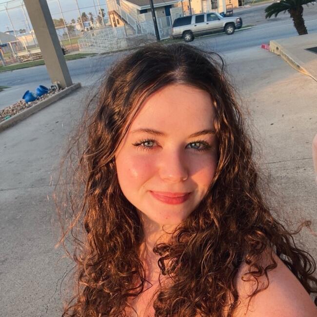 Babysitter in San Antonio: Natalie