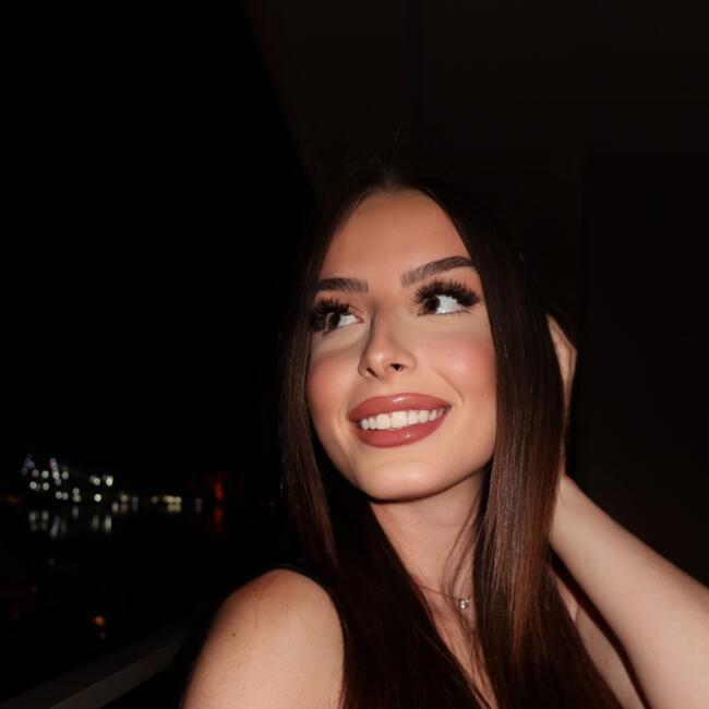 Babysitter in Zurich: Melanie