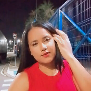 Babysitter in Jundiaí: Lucimara