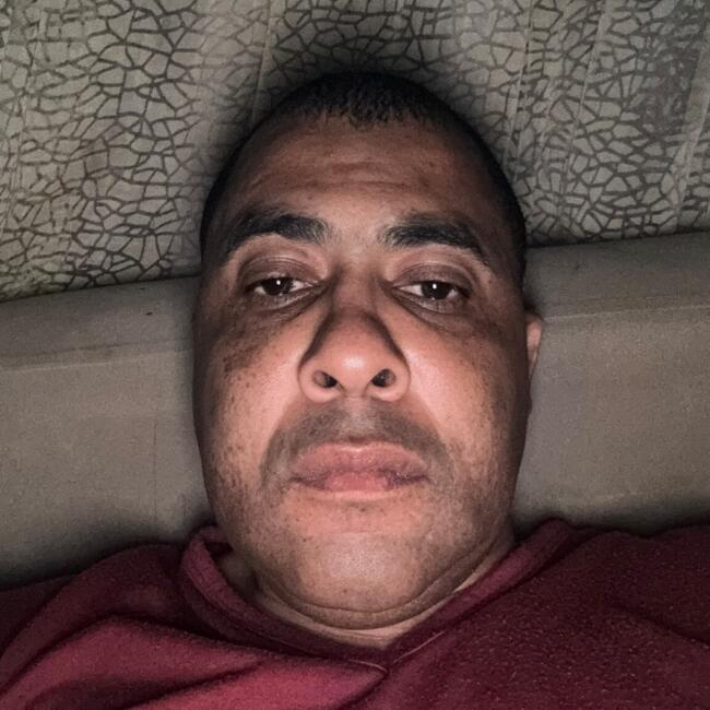 Emprego de babá em Belford Roxo: Leandro