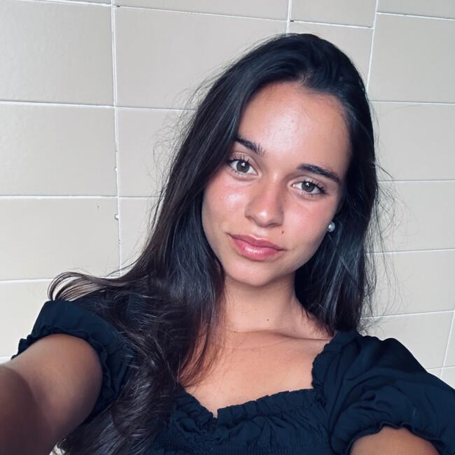 Nanny in Hondarribia: Maialen