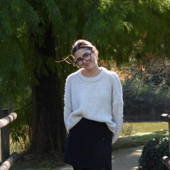 Babysitter Aizenay: Elise