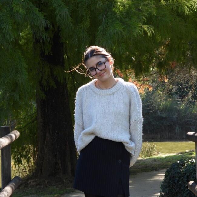 Babysitter in Aizenay: Elise