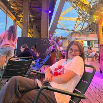 Babysitter in Beauvais: Lilou