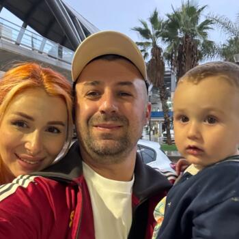 Trabajos de niñera en Puig: trabajo de canguro Raluca