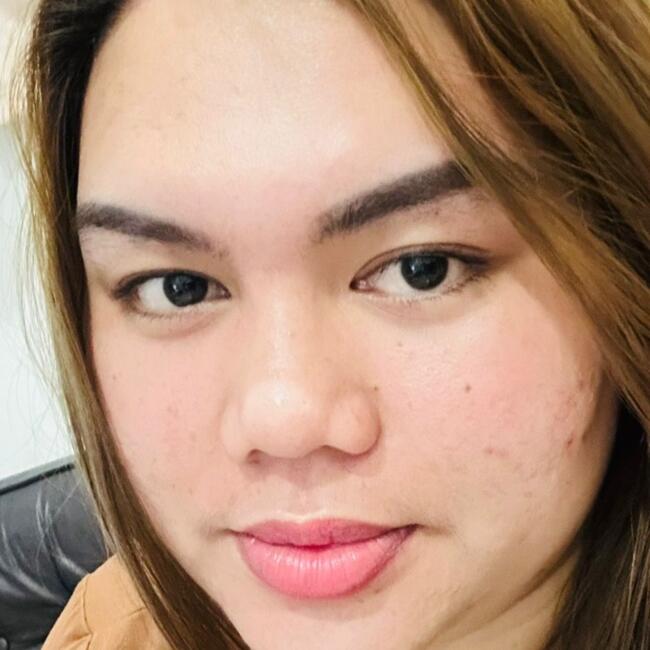 Babysitter in Genf: Jonamae