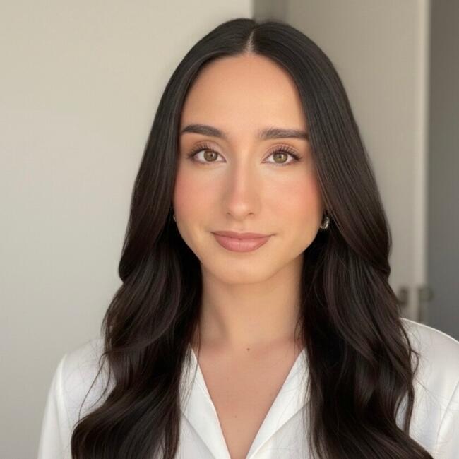 Babysitter in Dubai: Ana