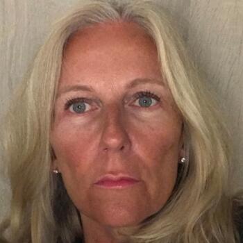 Babysitter in Epsom: Jill