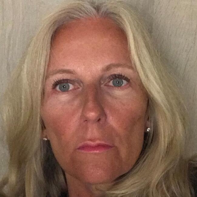 Babysitter in Epsom: Jill