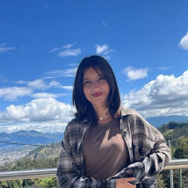 Babysitter in Ambato: Keira