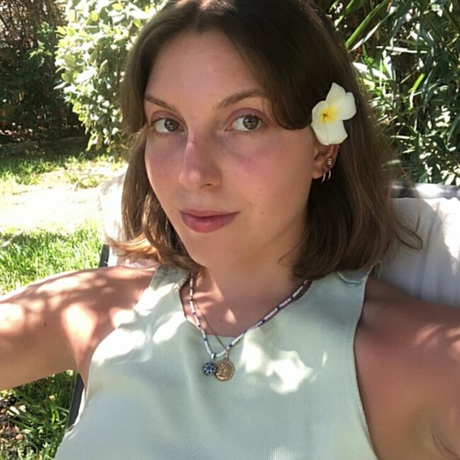 Baby-sitter à Agen: Julie