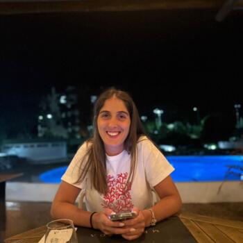 Babysitter em Portimão: Ana