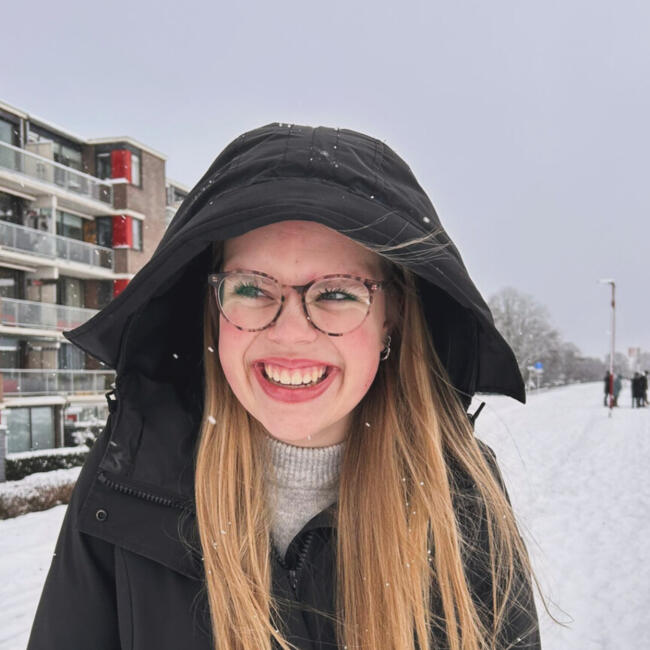 Babysitter in Nieuwegein: Nina