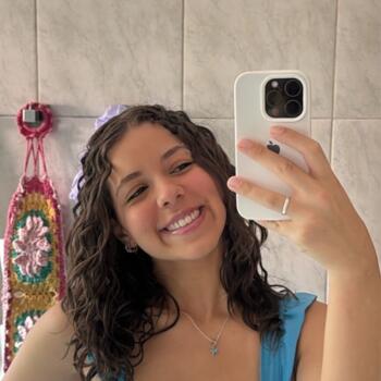 Babá em Curitiba: Eduarda