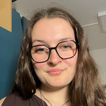 Babysitter in Amiens: Maeline