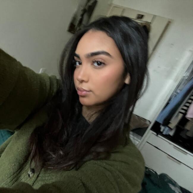 Babysitter in Villejuif: Yasmine