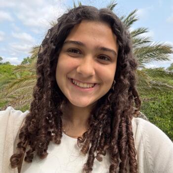 Babysitter em Amadora: Carolina