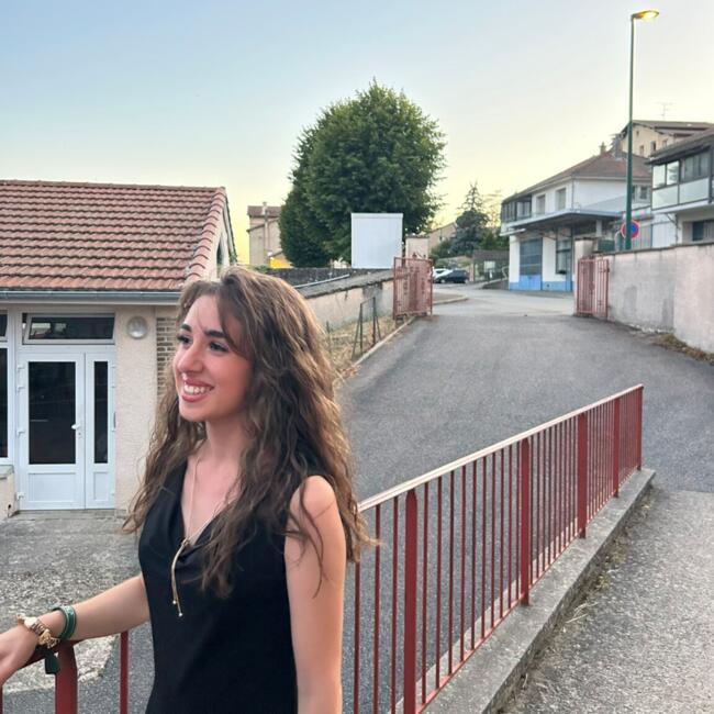 Babysitter in Lyon: Anandalys