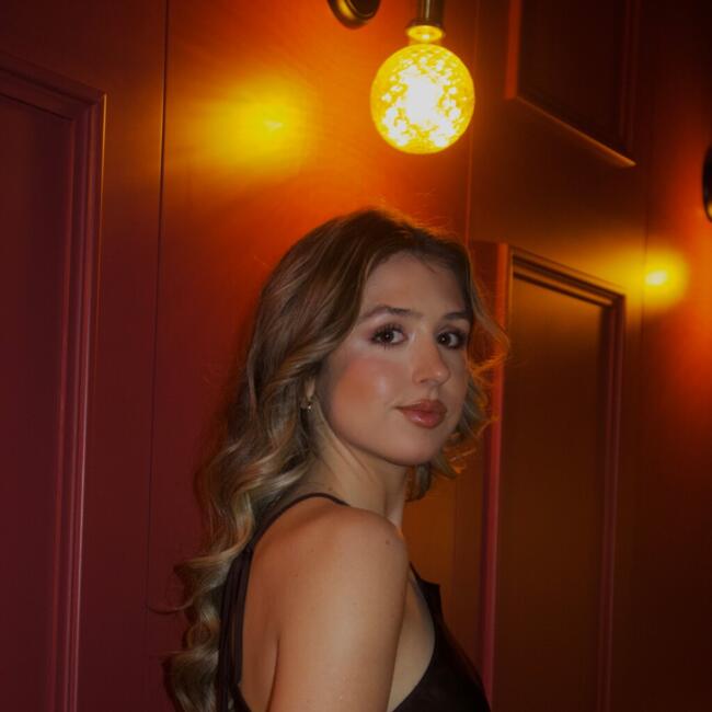 Babysitter in Guimarães: Lecticia