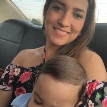 Babysitting job in Guayaquil: babysitting job Alexandra