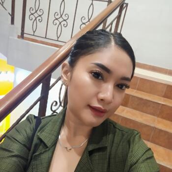 Parent Jakarta: Novi