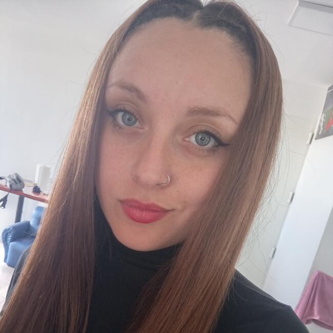 Babysitter in Moreno: Melody