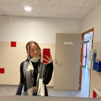 Babysitter in Auvers-sur-Oise: Siriane