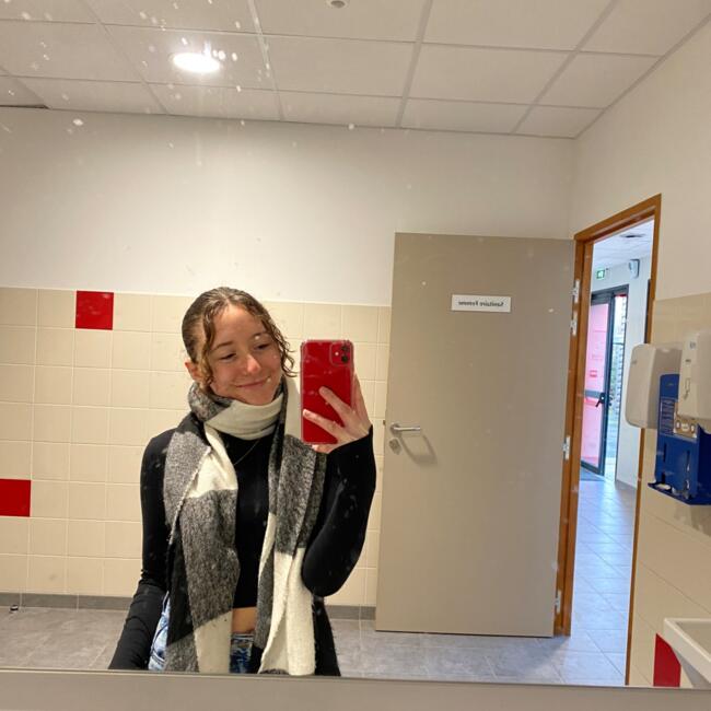 Babysitter in Auvers-sur-Oise: Siriane