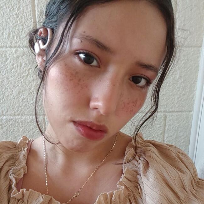 Babysitter in Guatemala City: Nicole