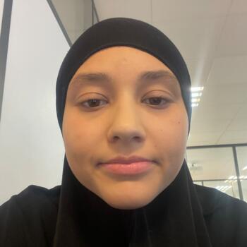 Babysitter Stains: Aylin