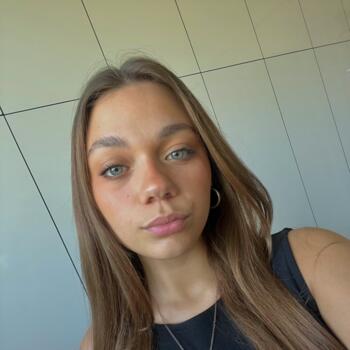 Babysitter Sainte-Eulalie: Ambre