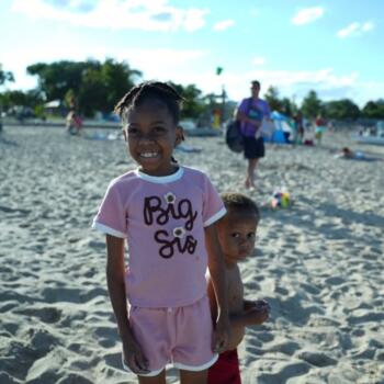 Babysitting job in Dallas: babysitting job Mariyah