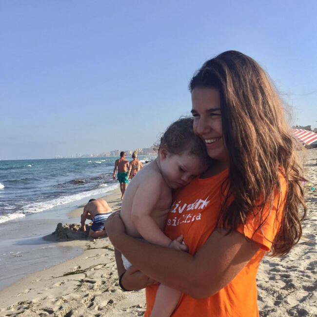 Babysitter στην περιοχή Πόρτο: Rebeca