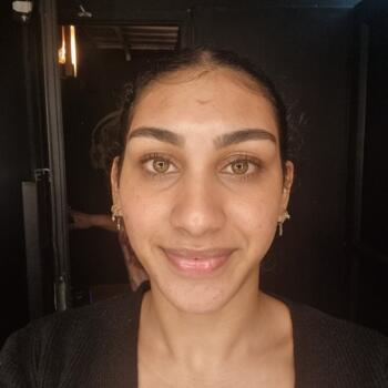 位於墨尔本的臨時保母: Alicia