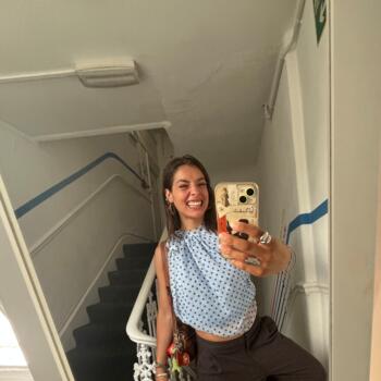 Babysitter in Labessière-Candeil: Flavy