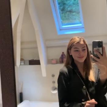 Babysitter Huizen: Djamaira