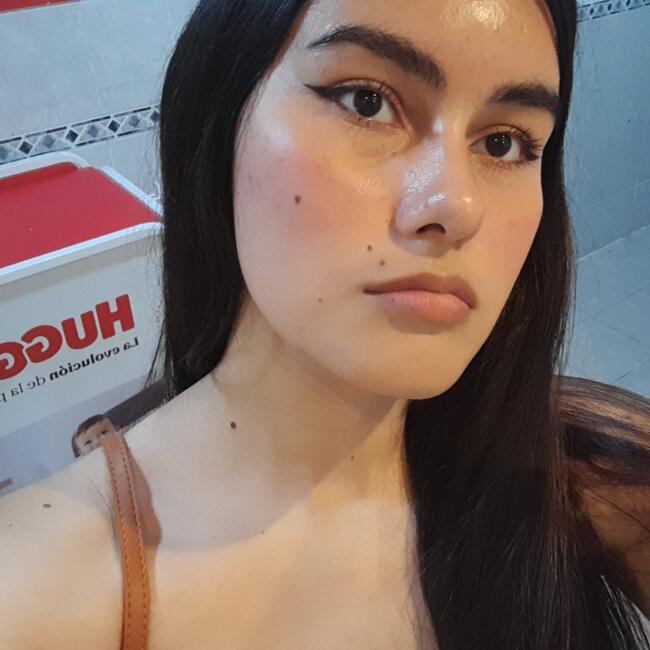 Babysitter in Tigre: Lourdes Jazmín 